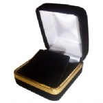 Velveteen Earring Flap Box with Gold Rim 