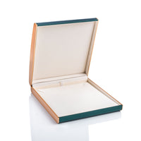 Curve Appeal Necklace Box