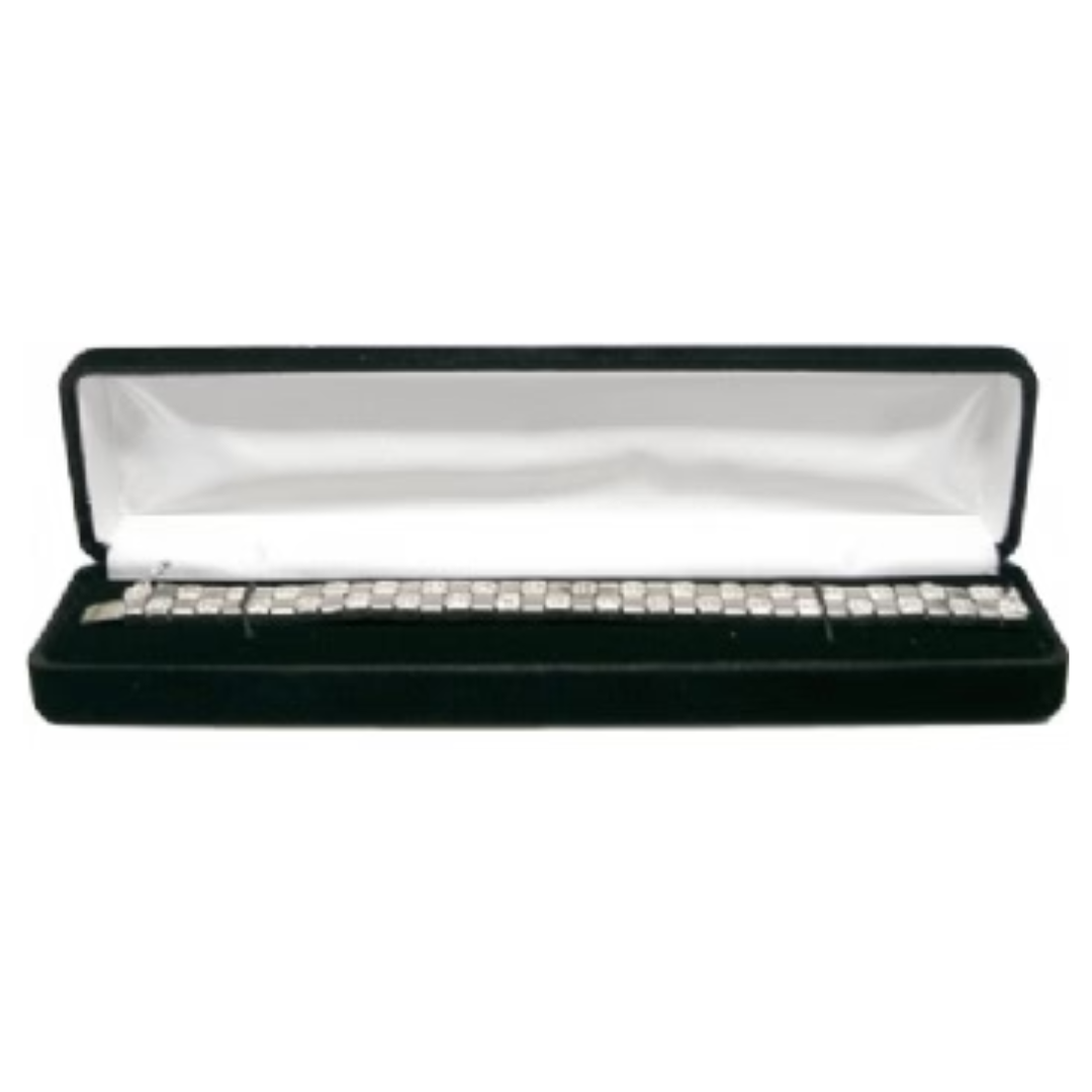 Black Rich Velveteen Bracelet Box