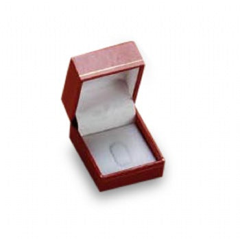 Leatherette with Gold Rim Ring Clip Box