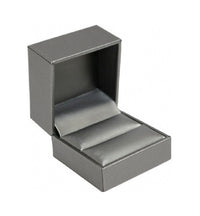 Silver Leatherette Ring Slit Box