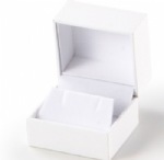 White Textured Leatherette Earring Box