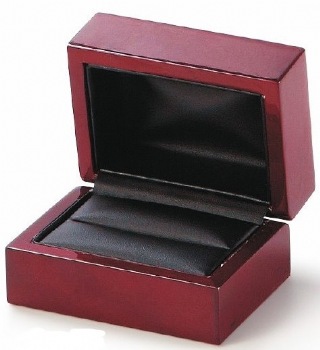 Mahogany Wood Double Ring Box