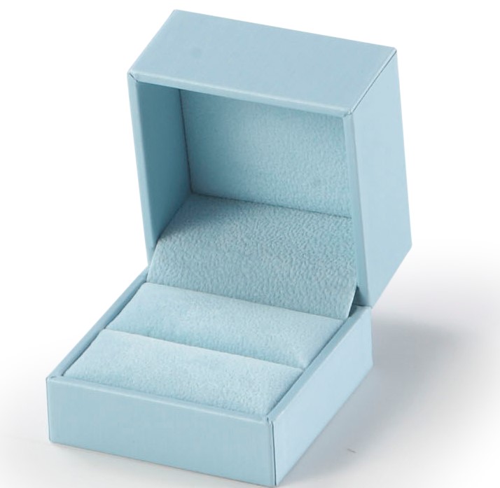 Light Blue Leatherette Ring Slit Box